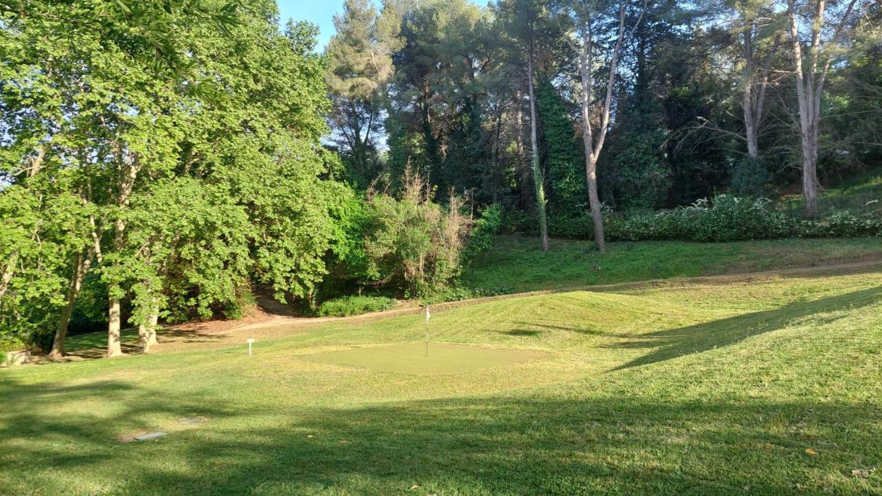 Charmant Appartement Avec Terrasse, Jardin Privatif Et Piscine A Cannes Extérieur photo