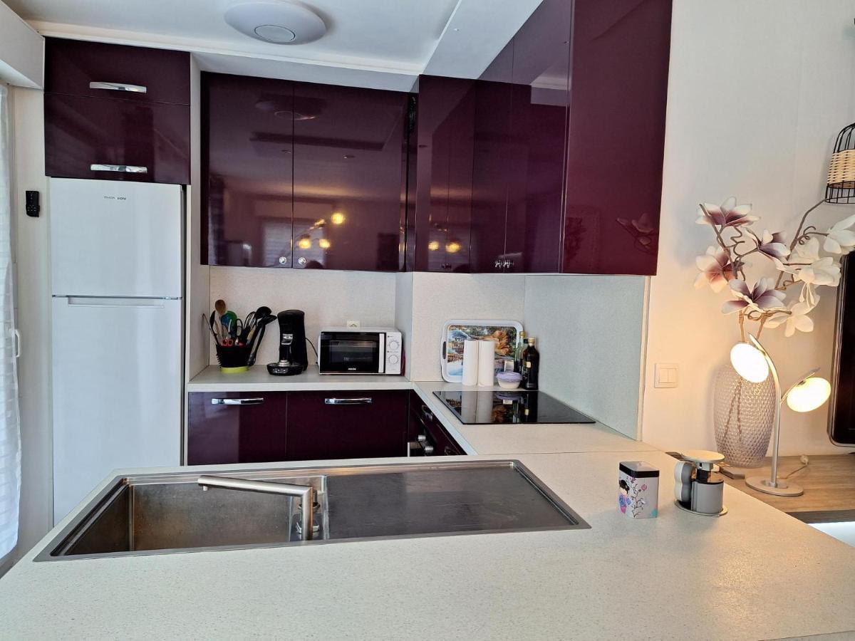 Charmant Appartement Avec Terrasse, Jardin Privatif Et Piscine A Cannes Extérieur photo