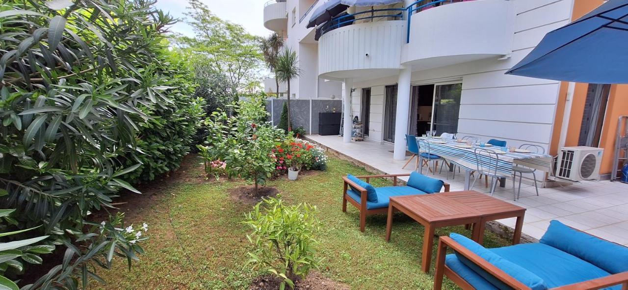 Charmant Appartement Avec Terrasse, Jardin Privatif Et Piscine A Cannes Extérieur photo